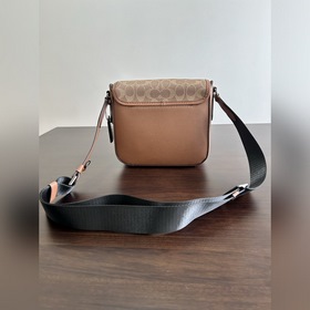 COACH в максимальной комплектации с по
