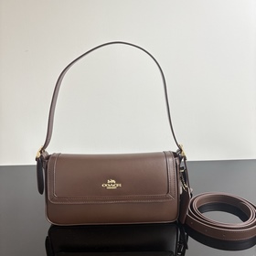 COACH в максимальной комплектации с по