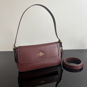 COACH в максимальной комплектации с по