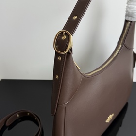 Высшая версия COACH в полной фирменной