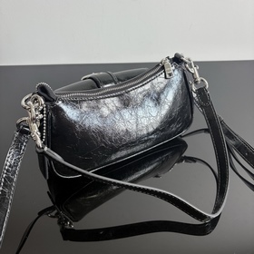 Самая последняя версия сумки COACH в п
