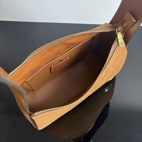 Топовая версия COACH в полной фирменно