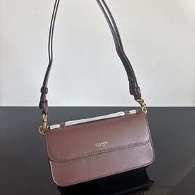 Высшая версия COACH в полной фирменной