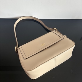 COACH в максимальной комплектации с по