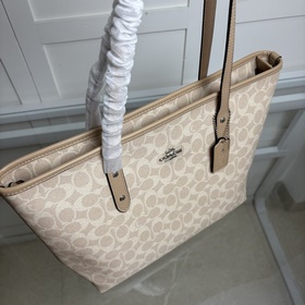 Самая последняя версия Coach в полной 