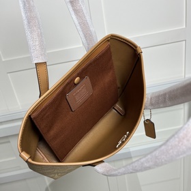 Полная версия COACH в оригинальной упа