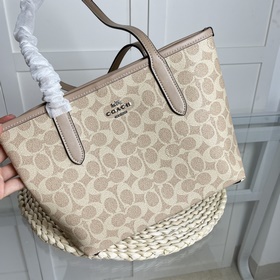Полная версия COACH в оригинальной упа