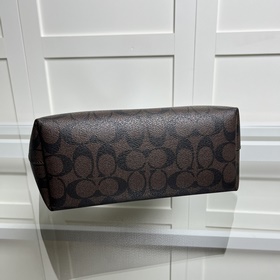 Полная версия COACH в оригинальной упа