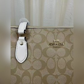 Коуч в максимальной комплектации с пол