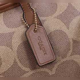 Высшая версия Coach в полной фирменной