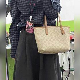 Модель COACH высшей серии в полной фир