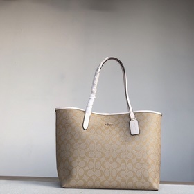 Coach в максимальной комплектации с по