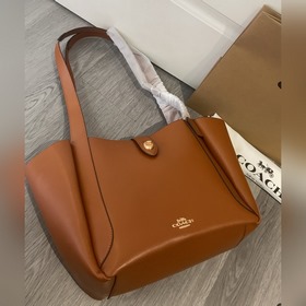 Модель Coach в максимальной комплектац
