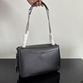 Топовая версия COACH в полной фирменно