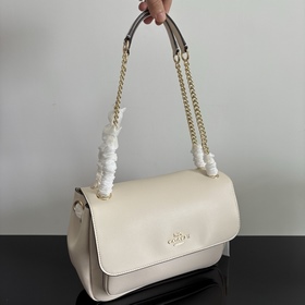 Топовая версия COACH в полной фирменно