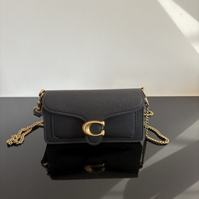 COACH в максимальной комплектации с по