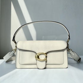 Высшая версия COACH в полной фирменной