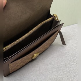 Топовая версия Coach в полной фирменно