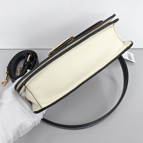 Самая топовая версия Coach в полной фи