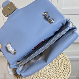 Полная версия COACH в оригинальной фир