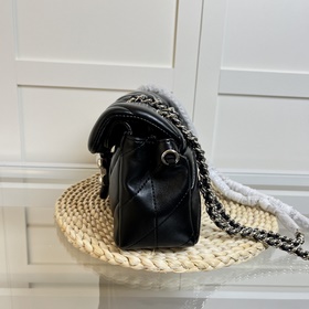 Полная версия COACH в оригинальной фир