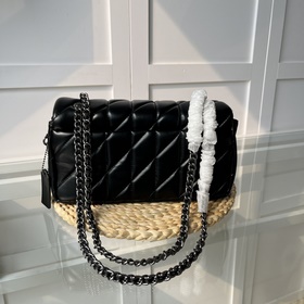 Полная версия COACH в оригинальной фир