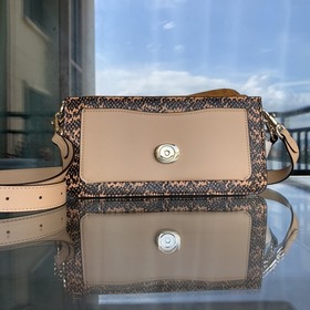 Топовая версия COACH в полной фирменно