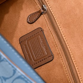 Самая топовая версия COACH в полной фи
