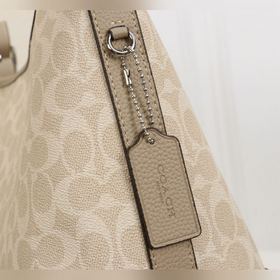 Модель Coach высшей серии в полной фир