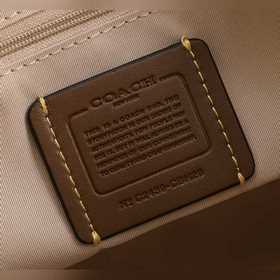 Модель Coach высшей серии в полной фир