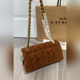 Coach в максимальной комплектации с по