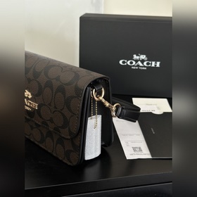 Высшая версия Coach в полной фирменной