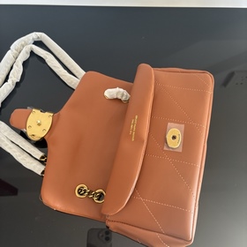 Модель COACH высшей серии в полной фир