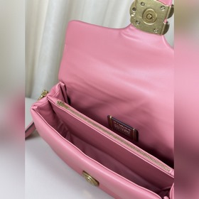 Коуч в максимальной комплектации с пол