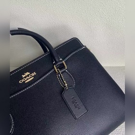 Модель Coach в максимальной комплектац
