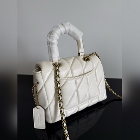 COACH в максимальной комплектации с по