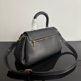 Полная версия COACH в оригинальной упа