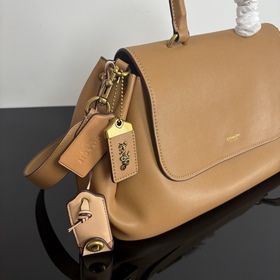 Полная версия COACH в оригинальной упа