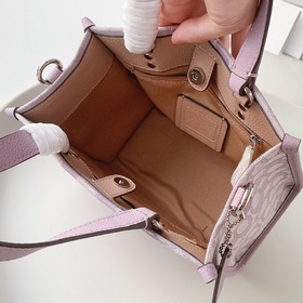 Высшая версия COACH в полной фирменной