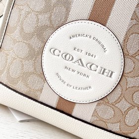 Модель COACH высшей серии в полной фир