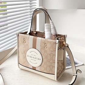 Модель COACH высшей серии в полной фир