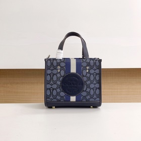 Модель COACH высшей серии в полной фир