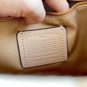 Топ-модель COACH в полной фирменной уп