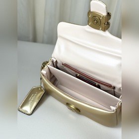Последний выпуск COACH в полной фирмен