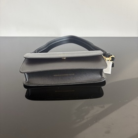 Высшая версия COACH в полной фирменной