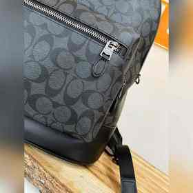 Коуч (COACH) — модель высшего класса в