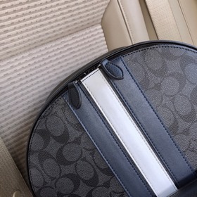 Высшая версия COACH в полной фирменной