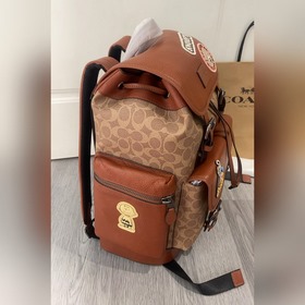 Топовая версия COACH в полной фирменно