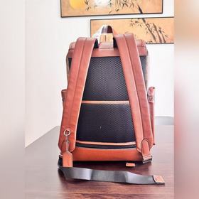 Топовая версия COACH в полной фирменно
