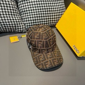 Новая бейсболка Fendi (Фенди) с оригин